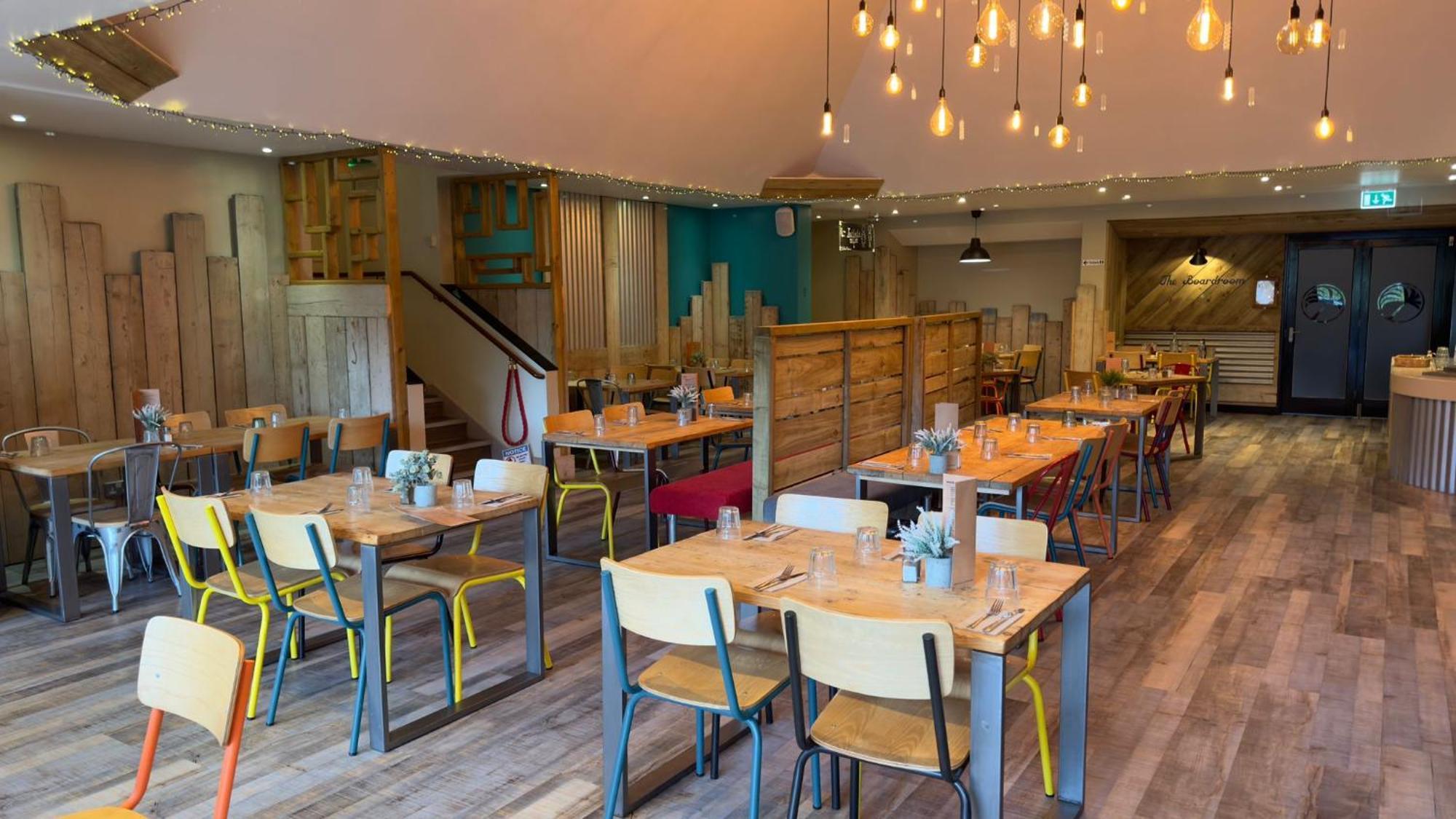 Peaceful Cowslip Lodge - Finlake Spa Resort In Devon Chudleigh Екстериор снимка
